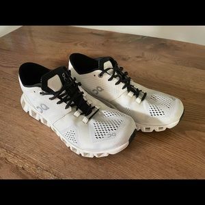 On Cloud X running shoes